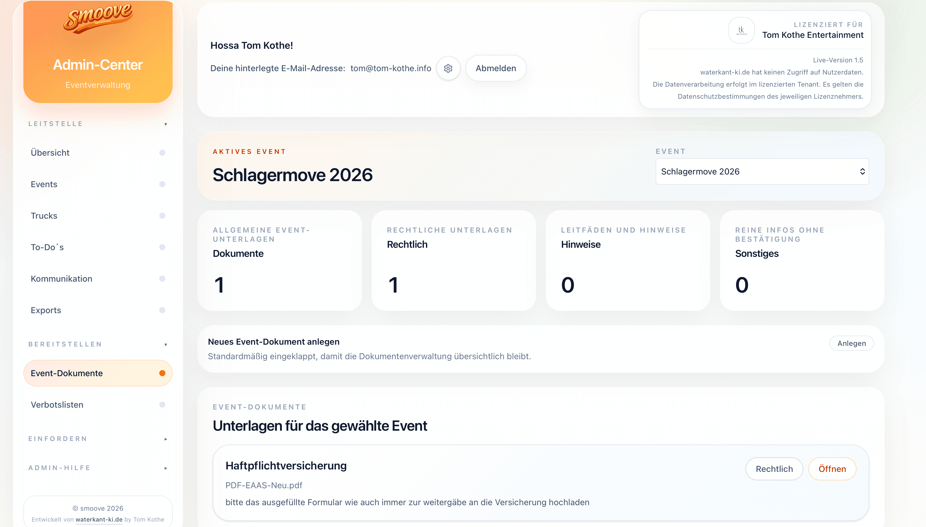 Breite Verwaltungsansicht von SMOOVE mit mehreren Truck-Einträgen, Statusinformationen und strukturierten Detailbereichen